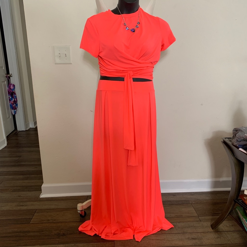 2 piece curvaceous set